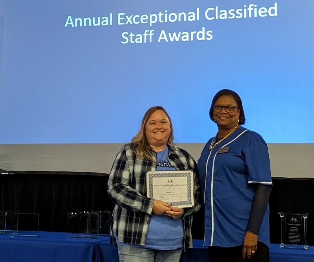 Exceptional Classified Staff Award recipient Jennifer Lea with Dr. Edwards.